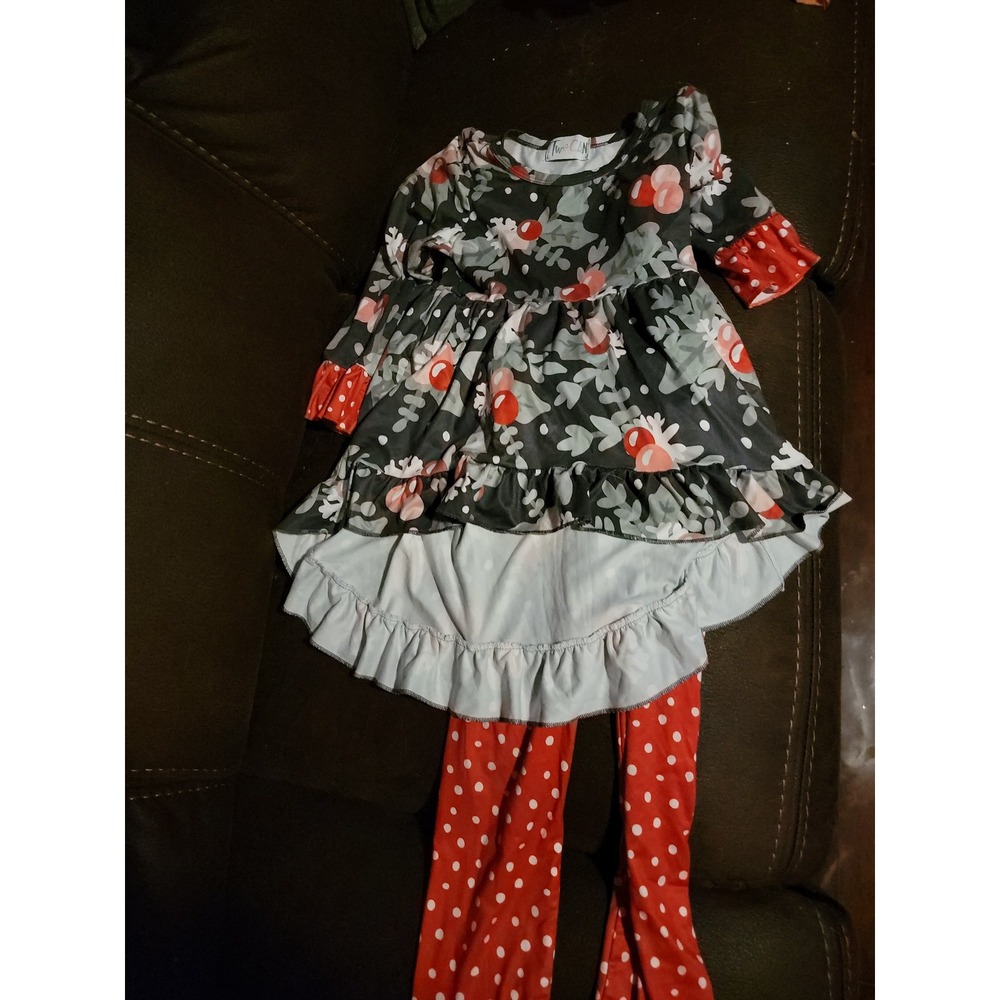 Two‎ can dress and leggings outfit set Christmas holiday Holly berry size 5 6